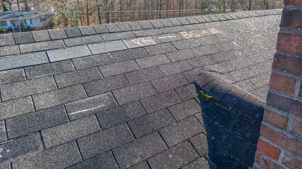 Roofing Replacement When to Call a Roofing Replacement Company for Help